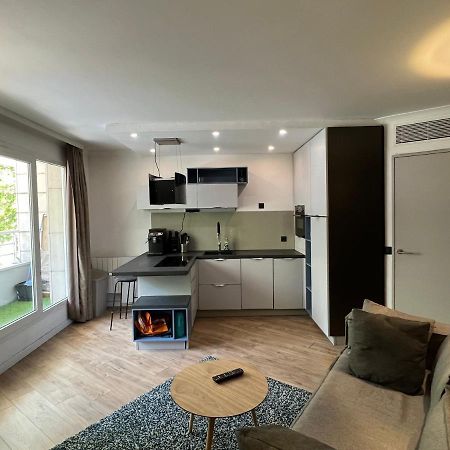 Appartement T2 / La Defense Курбьовоа Екстериор снимка