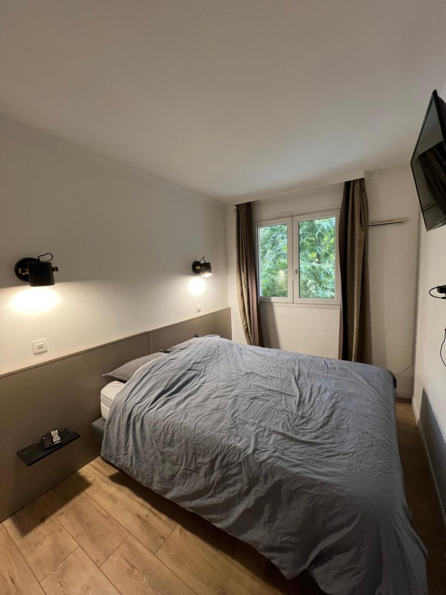 Appartement T2 / La Defense Курбьовоа Екстериор снимка