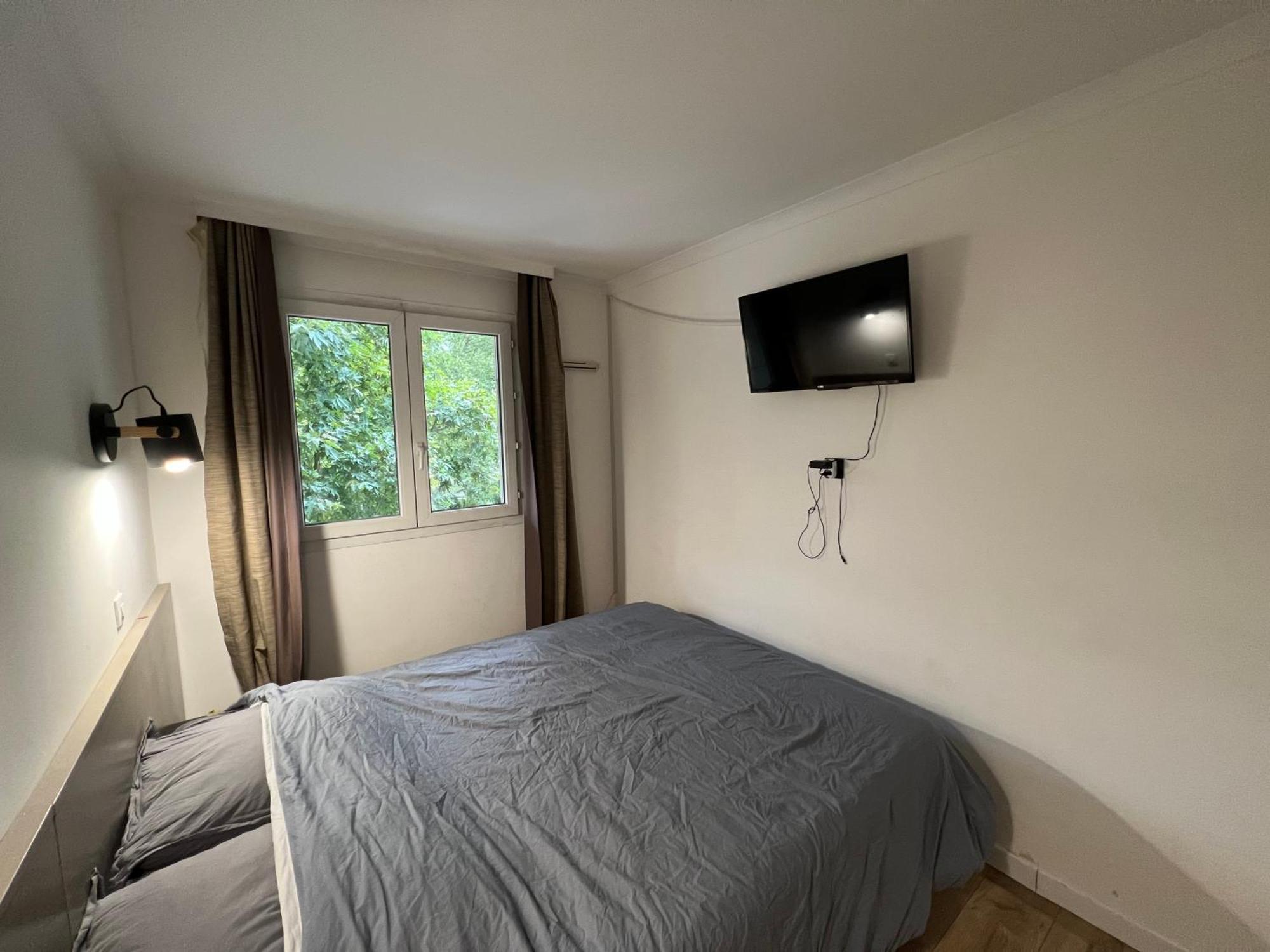 Appartement T2 / La Defense Курбьовоа Екстериор снимка